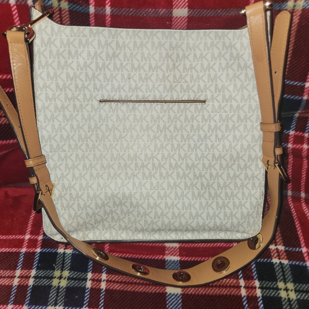 MICHAEL KORS Leather Crossbody